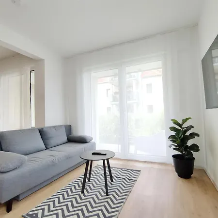 Bright Apartment Fuer Bis Zu 5 Erlangen Exterior photo