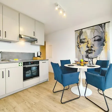 Bright Apartment Fuer Bis Zu 5 Erlangen Exterior photo