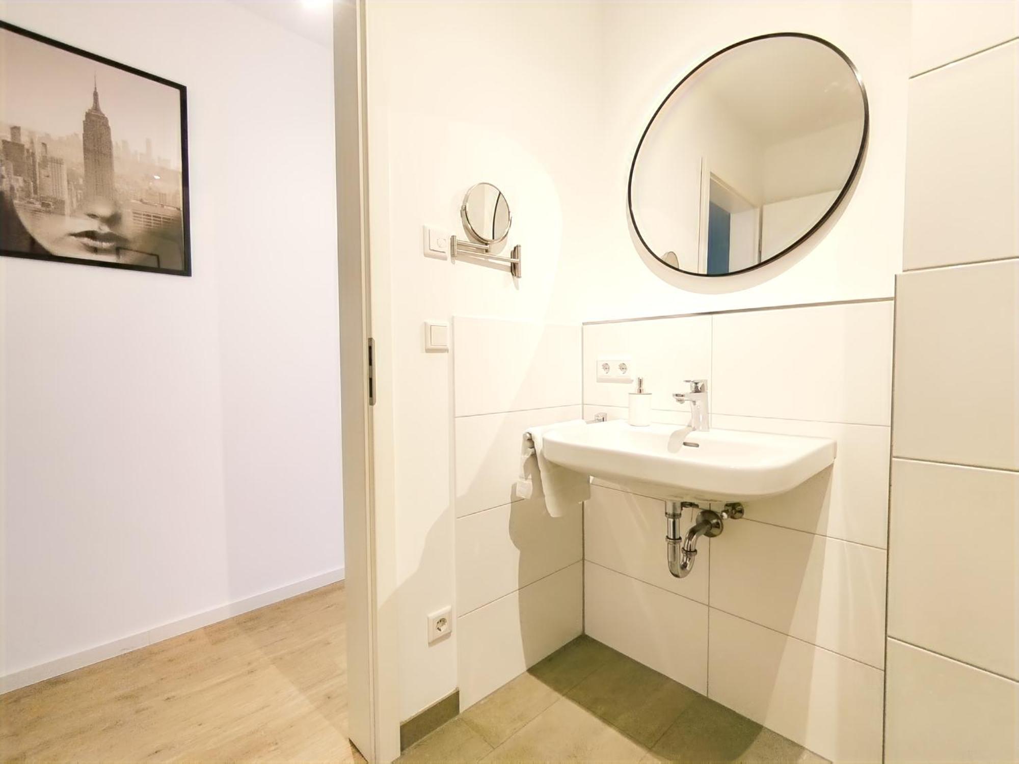 Bright Fuer Bis Zu 5 * Erlangen